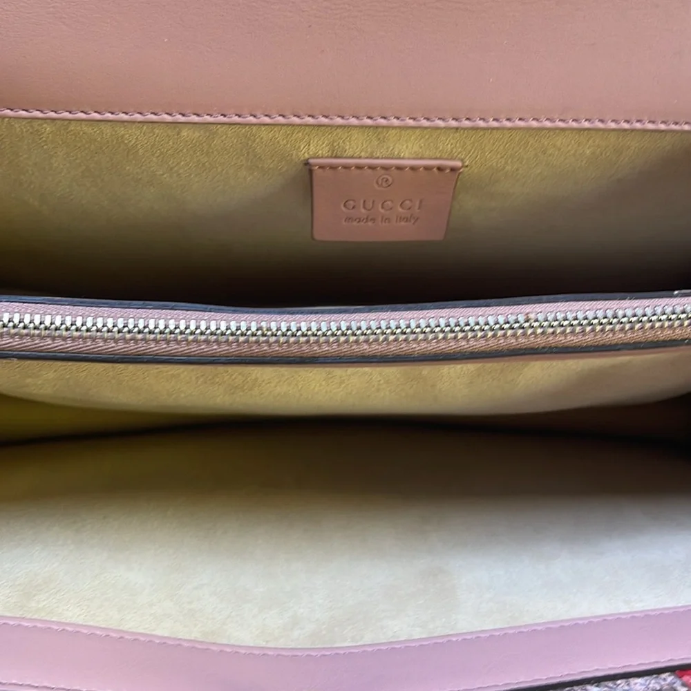 EUC Rare Gucci Python Dionysus Shoulder Bag. Worn only 1 time - Picture 8 of 16